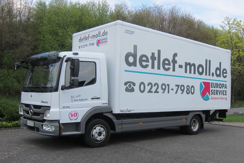 LKW 7,49 t – Möbelkoffer mit Ladebordwand