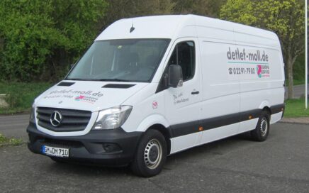 Transporter / Kleinbus"